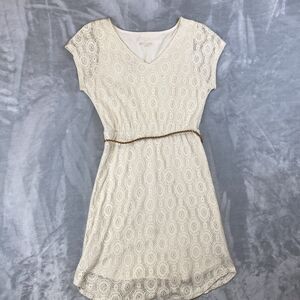 Elegant Cream Lace Dress